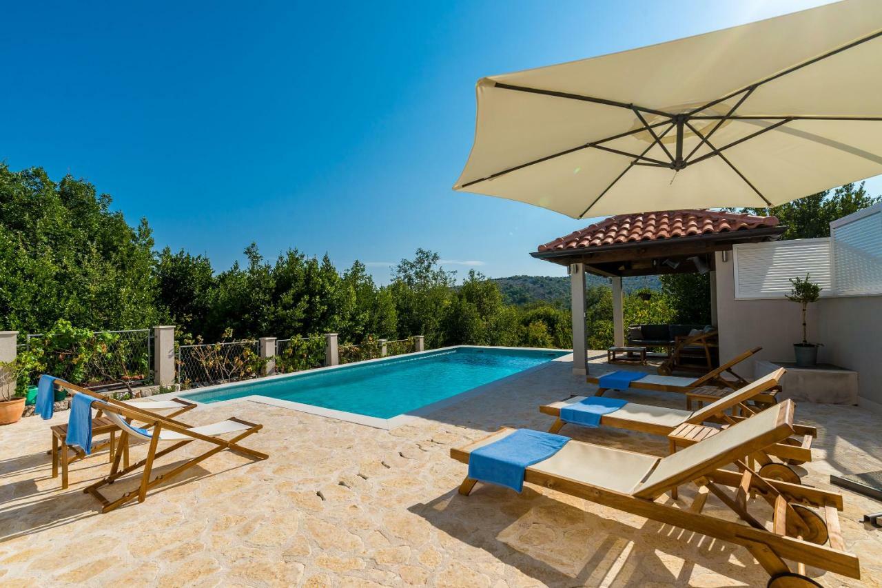 Villa Doli - Lovely Holiday Home With Private Pool Exterior photo